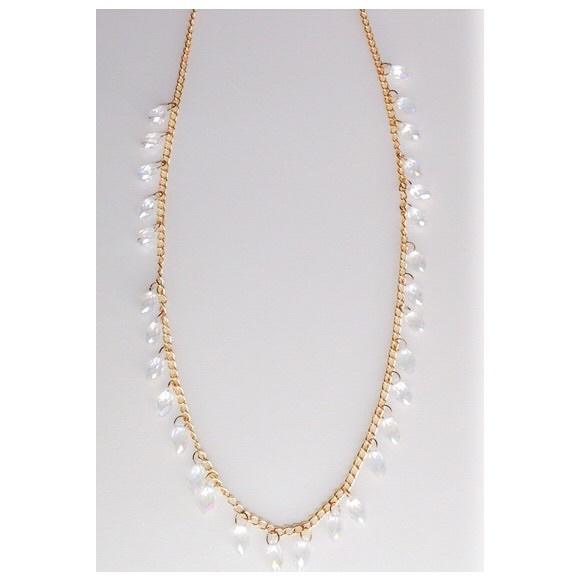 ⭐️ 3for$30 🆕 Long Gold Clear Resin Beaded Necklace & Earring Set NWT - Picture 3 of 3